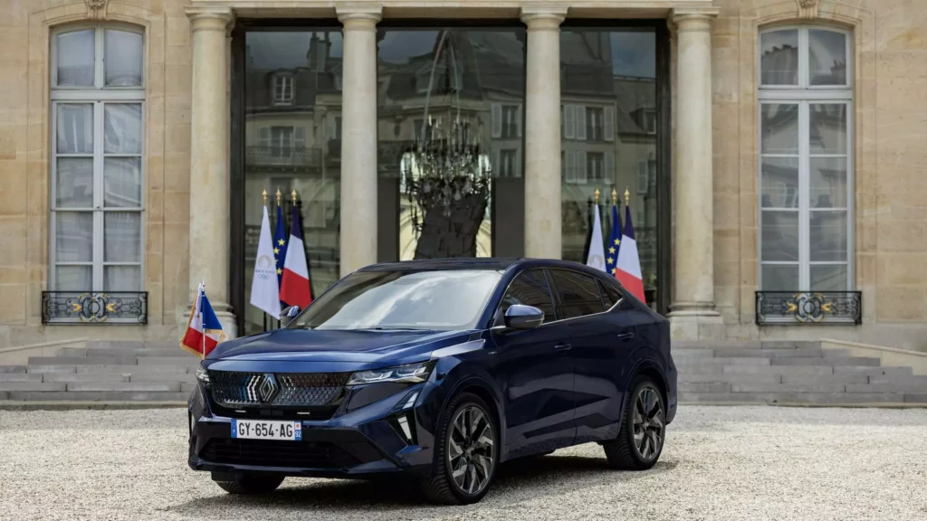 Renault Rafale voiture présidentielle officielle lors du défilé du 14 juillet 2024