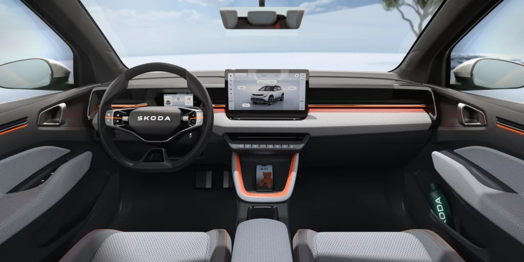 Intérieur de la Škoda Epiq avec écran central et design minimaliste