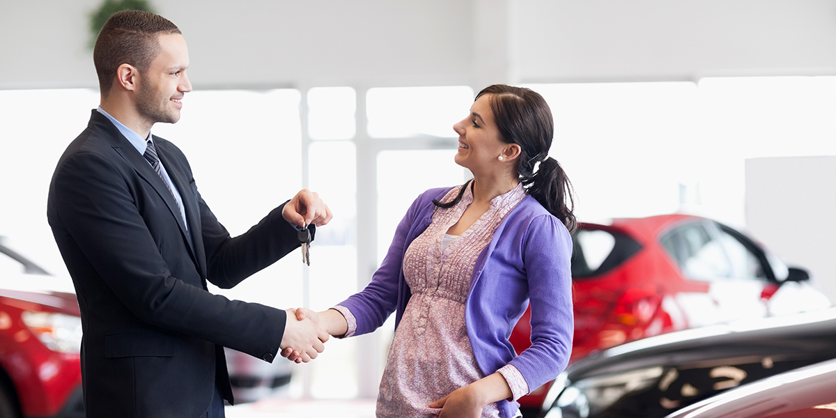 Voitures électriques disponibles en leasing social pour les foyers modestes en 2025