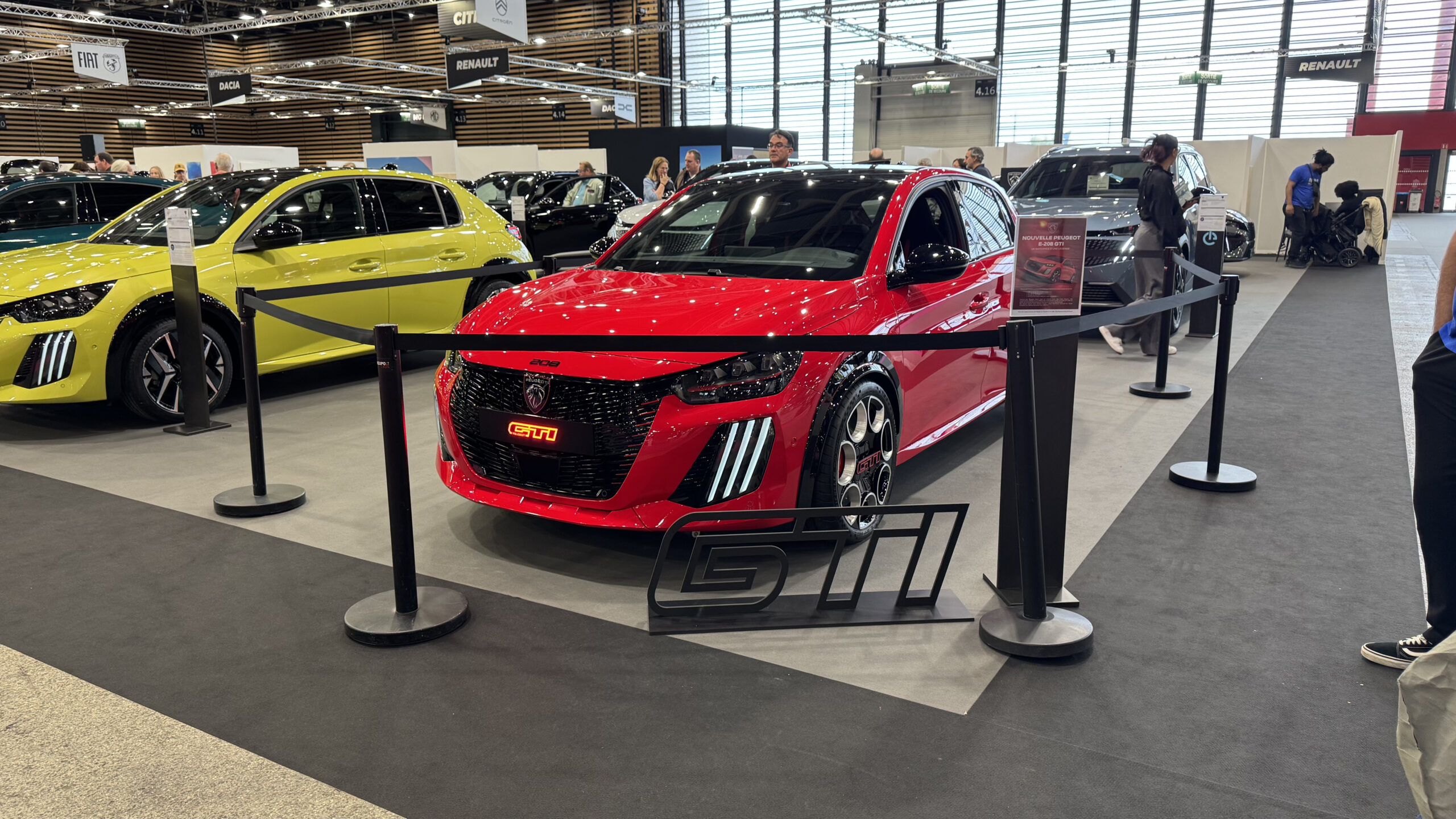 Salon de Lyon : Peugeot E-208 GTi, sensations garanties