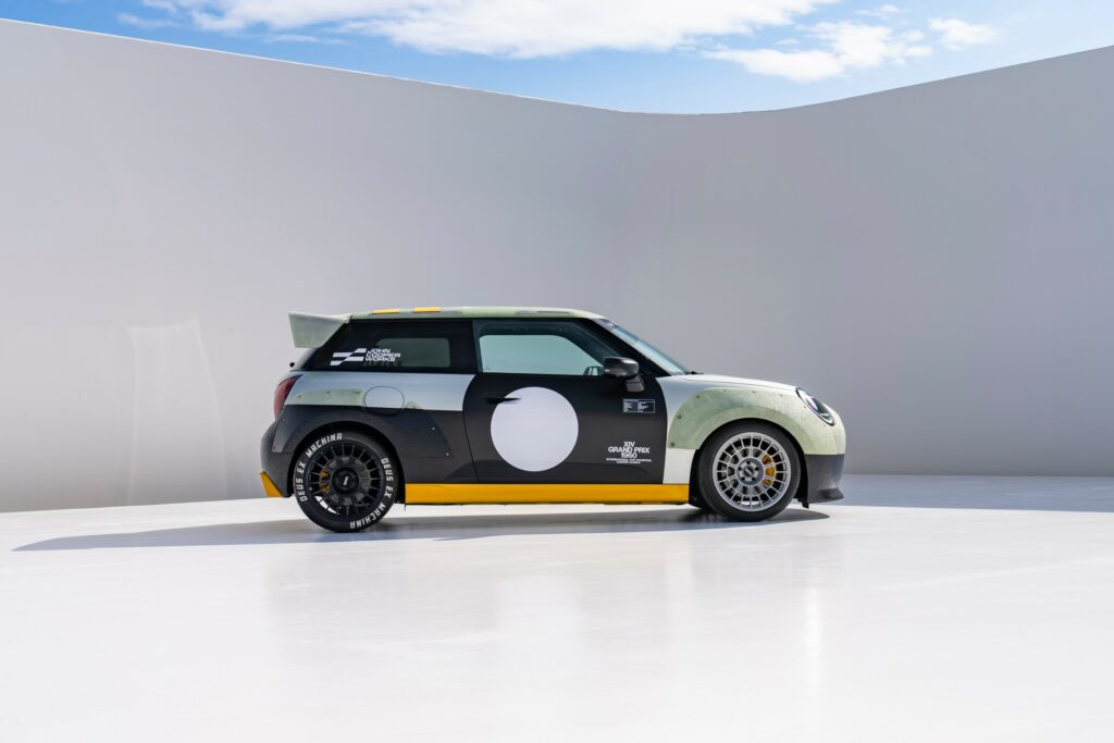 the skeg mini electrique jcw deus