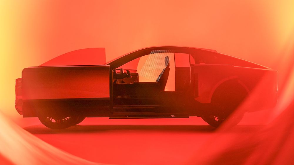 Toyota Century Coupé One of One side view