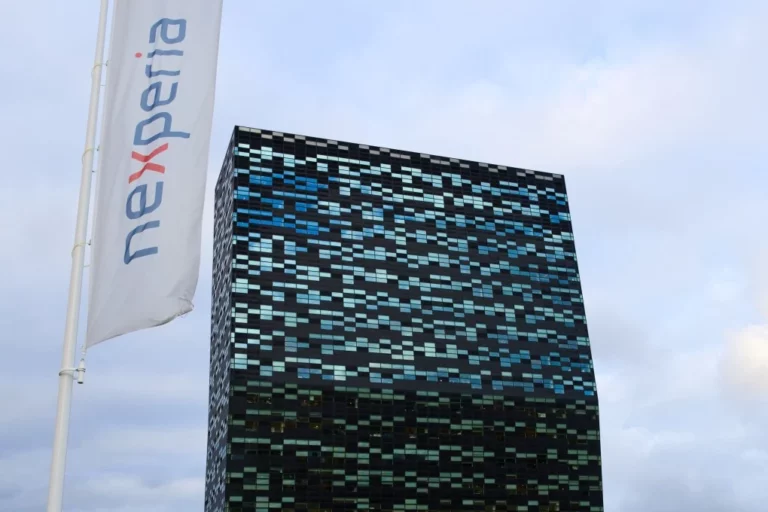 Logo de Nexperia, fabricant néerlandais de semi-conducteurs