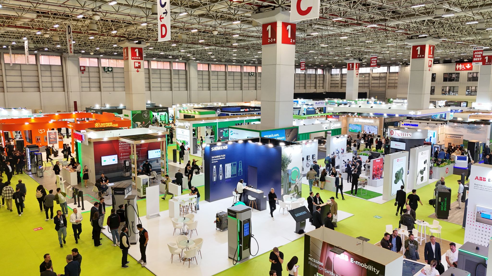 Vue aérienne du EV Charge Show 2025 à Istanbul