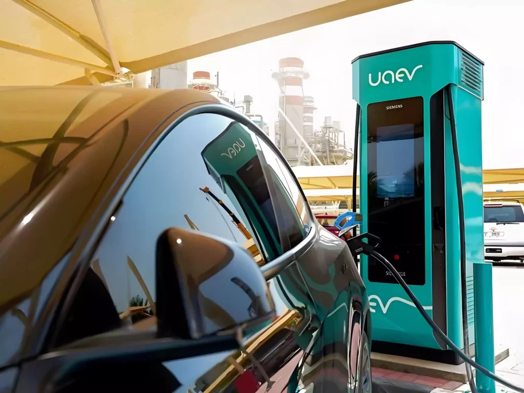 Borne de recharge UAEV .
Crédit : UAEV.