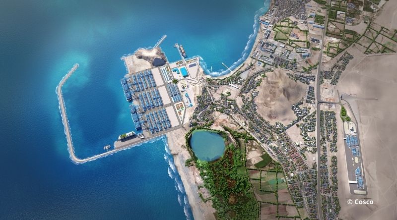 Vue aérienne du port de Chancay au Pérou.