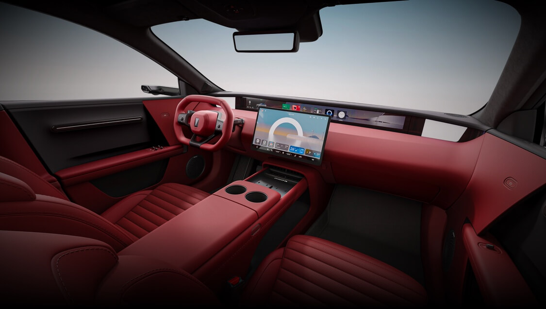 Tableau de bord Avatr 06 avec écrans HarmonyOS